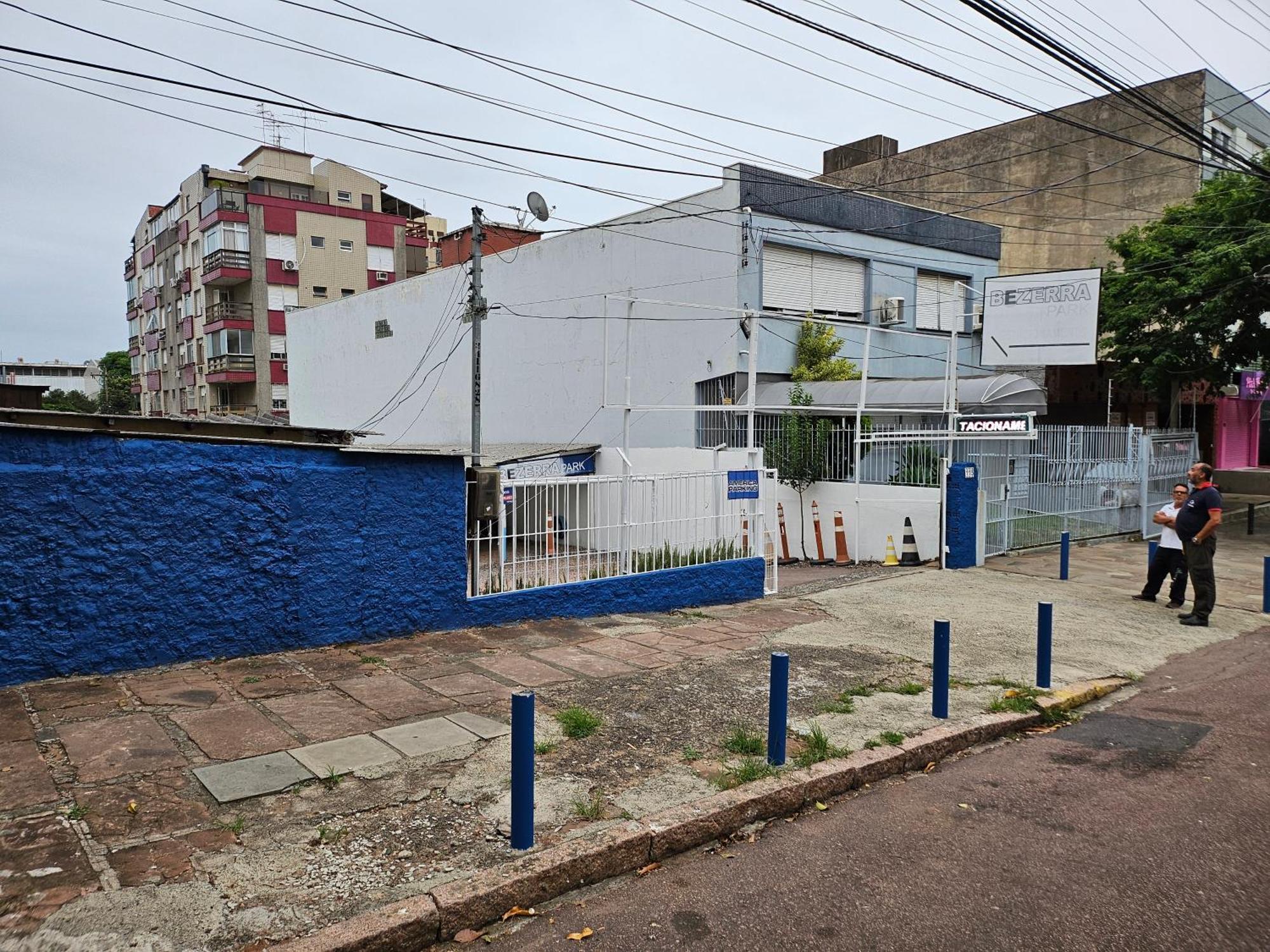 Consulado Americano Apartamento 50 Metros Da Entrada Para Visto Consulado Eua Porto Alegre Com Garagem Exterior foto